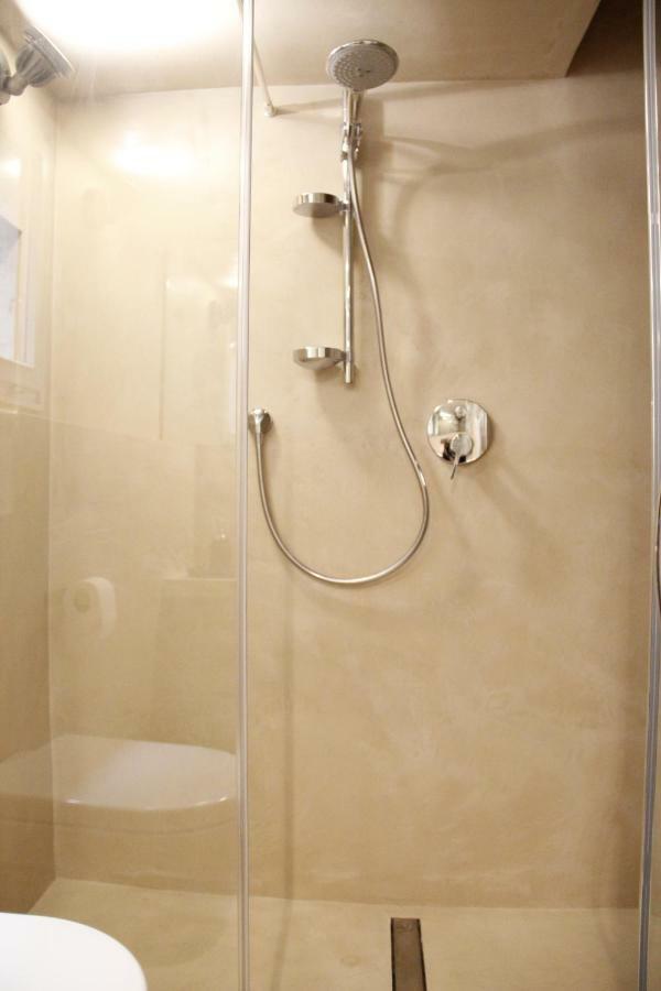 Art Apartment Velluti Florence Exterior photo