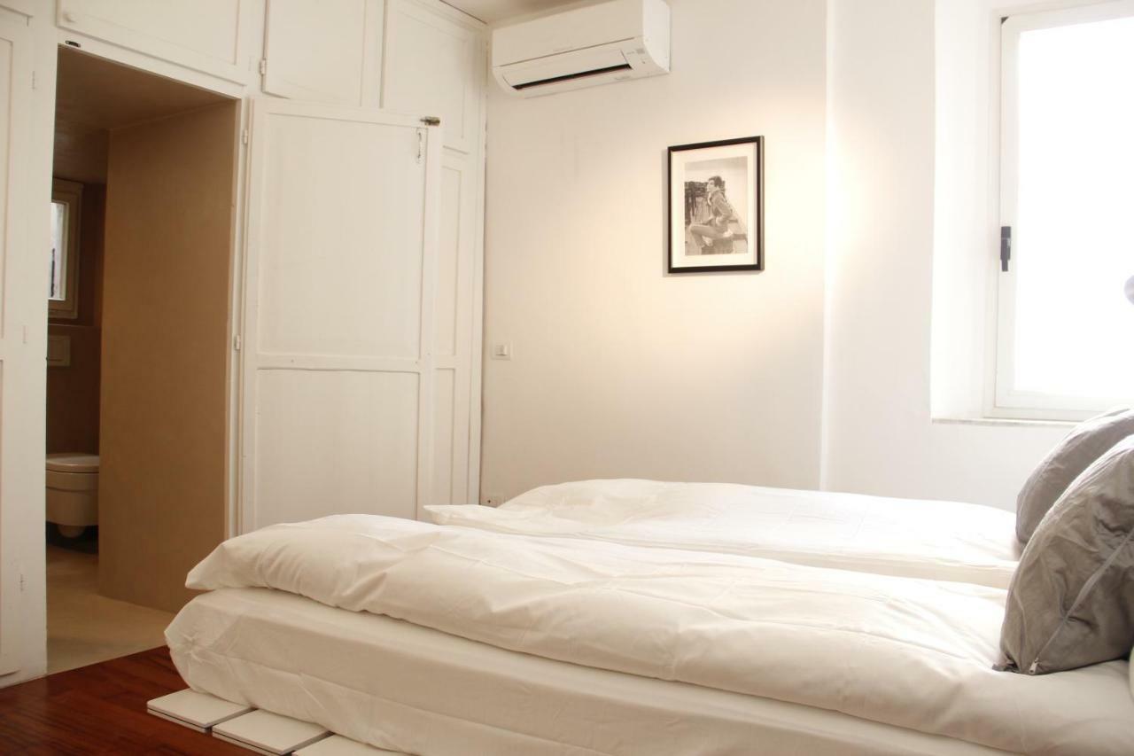 Art Apartment Velluti Florence Exterior photo